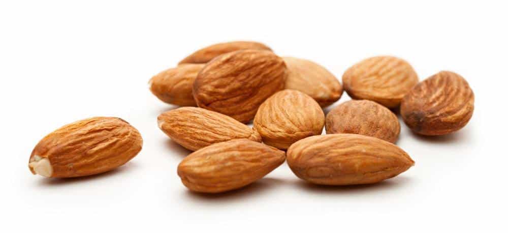 A few pieces of almonds.
